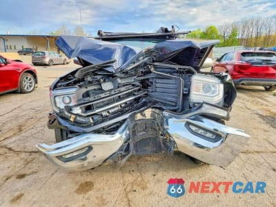 Piąte zdjęcie samochodu w środku: 2018 GMC SIERRA K1500 SLT VIN:1GTV2NEC7JZ314354 - miniatura
