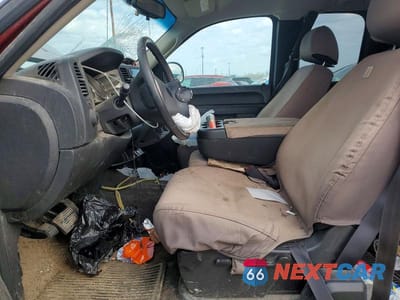 Zdjęcie 7 z 12 samochodu: 2013 GMC SIERRA K1500 SLE VIN:1GTR2VE78DZ336257 - miniatura