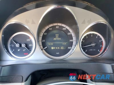 Zdjęcie 9 z 12 samochodu: 2009 MERCEDES-BENZ C 300 VIN:WDDGF54X39F216037 - miniatura