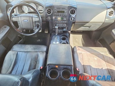 Zdjęcie 8 z 12 samochodu: 2006 FORD F150 VIN:1FTRX14506FA87550 - miniatura