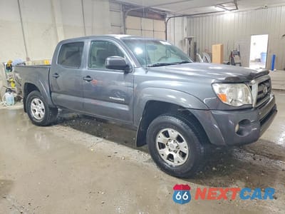 Czwarte zdjęcie samochodu z boku: 2009 TOYOTA TACOMA DOUBLE CAB PRERUNNER VIN:3TMJU62N79M076751 - miniatura