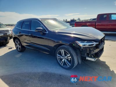 Czwarte zdjęcie samochodu z boku: 2020 VOLVO XC60 T5 MOMENTUM VIN:YV4102RK2L1490568 - miniatura