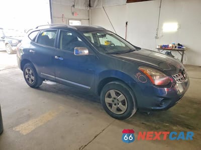 Czwarte zdjęcie samochodu z boku: 2015 NISSAN ROGUE SELECT S VIN:JN8AS5MV7FW760969 - miniatura