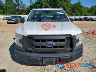Piąte zdjęcie samochodu w środku: 2015 FORD F150 VIN:1FTMF1C88FKD50058 - miniatura