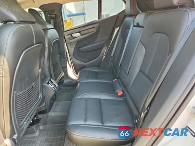 Zdjęcie 11 z 13 samochodu: 2024 VOLVO XC40 PLUS VIN:YV4L12UL4R2223876 - miniatura