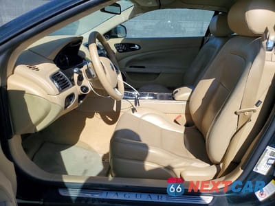 Zdjęcie 7 z 12 samochodu: 2013 JAGUAR XK VIN:SAJWA4GB4DLB51695 - miniatura