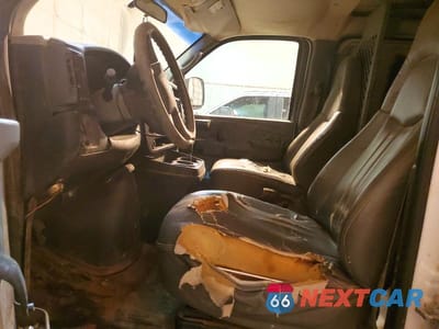 Zdjęcie 7 z 13 samochodu: 2007 CHEV EXPRESS G1500 VIN:1GCFG15X771101297 - miniatura