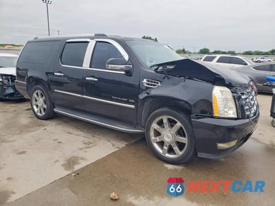 Czwarte zdjęcie samochodu z boku: 2011 CADILLAC ESCALADE ESV LUXURY VIN:1GYS3HEF6BR200479 - miniatura
