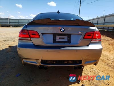 Zdjęcie 6 z 12 samochodu: 2010 BMW M3 VIN:WBSWD9C53AP362495 - miniatura