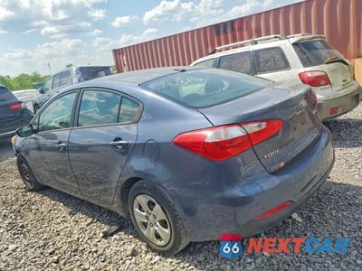 Drugie zdjęcie samochodu z przodu: 2016 KIA FORTE LX VIN:KNAFK4A63G5437466 - miniatura