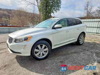 2017 VOLVO XC60 T5 INSCRIPTION YV440MRU4H2111159 - główne zdjęcie licytacji z USA - miniatura