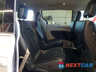 Zdjęcie 11 z 13 samochodu: 2024 CHRYSLER PACIFICA TOURING L VIN:2C4RC1BG3RR148869 - miniatura