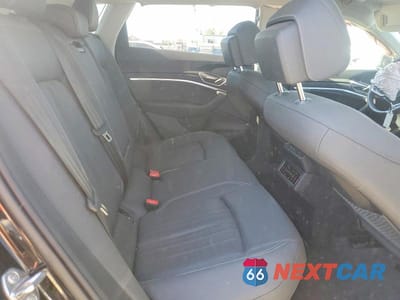 Zdjęcie 11 z 14 samochodu: 2024 AUDI Q8 E-TRON PREMIUM PLUS VIN:WA15AAGE7RB024639 - miniatura