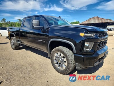 Czwarte zdjęcie samochodu z boku: 2023 CHEVROLET SILVERADO K2500 CUSTOM VIN:2GC4YMEY5P1720490 - miniatura