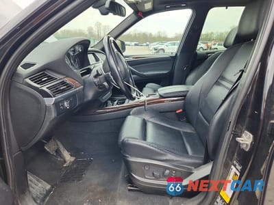 Zdjęcie 7 z 12 samochodu: 2013 BMW X5 XDRIVE50I VIN:5UXZV8C56D0C14562 - miniatura