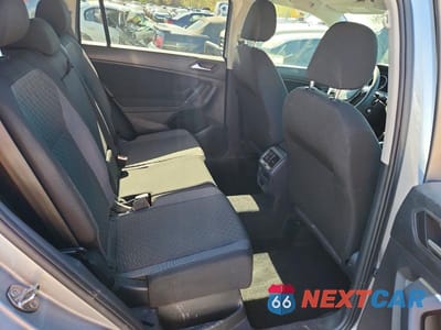 Zdjęcie 11 z 13 samochodu: 2020 VOLKSWAGEN TIGUAN S VIN:3VV0B7AX4LM058159 - miniatura