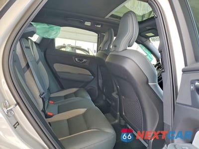 Zdjęcie 11 z 13 samochodu: 2022 VOLVO XC60 T8 RECHARGE R-DESIGN VIN:YV4BR0DMXN1909843 - miniatura