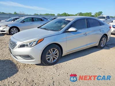 2016 HYUNDAI SONATA SE 5NPE24AF5GH365555 - główne zdjęcie licytacji z USA - miniatura