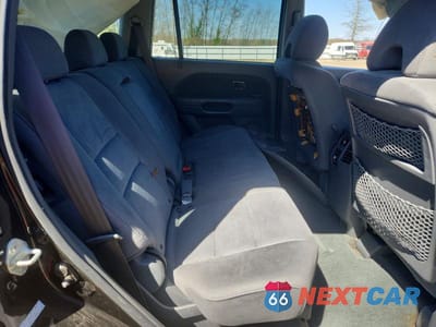 Zdjęcie 11 z 12 samochodu: 2007 HONDA PILOT EX VIN:2HKYF18407H507587 - miniatura