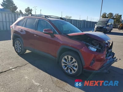 Czwarte zdjęcie samochodu z boku: 2021 TOYOTA RAV4 XLE PREMIUM VIN:2T3C1RFV8MW174269 - miniatura