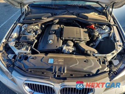 Zdjęcie 11 z 11 samochodu: 2010 BMW 535 XI VIN:WBANV9C59AC391200 - miniatura