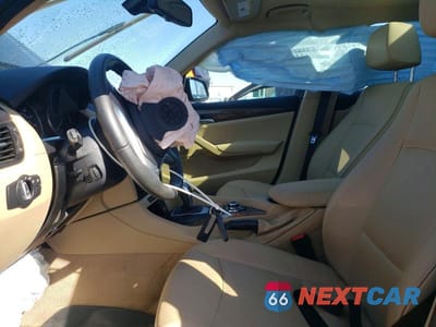 Zdjęcie 7 z 11 samochodu: 2015 BMW X1 XDRIVE28I VIN:WBAVL1C5XFVY33582 - miniatura