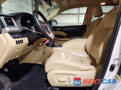 Zdjęcie 7 z 13 samochodu: 2014 TOYOTA HIGHLANDER LIMITED VIN:5TDDKRFH8ES071481 - miniatura