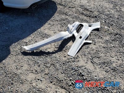 Zdjęcie 12 z 12 samochodu: 2011 MERCEDES-BENZ C 300 VIN:WDDGF5EBXBF645071 - miniatura