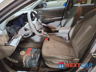 Zdjęcie 7 z 12 samochodu: 2023 HYUNDAI ELANTRA SEL VIN:KMHLS4AG9PU463523 - miniatura