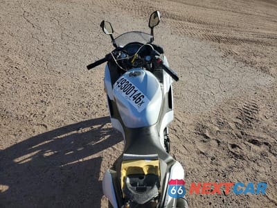 Zdjęcie 6 z 9 samochodu: 2025 KAWASAKI EX500 H VIN:ML5EXGH1XSDA62103 - miniatura