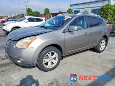 2010 NISSAN ROGUE S JN8AS5MV5AW112085 - główne zdjęcie licytacji z USA - miniatura