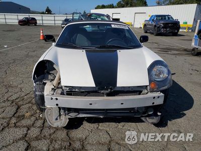 Piąte zdjęcie samochodu w środku: 2000 TOYOTA MR2 SPYDER VIN:JTDFR3201Y0016458 - miniatura