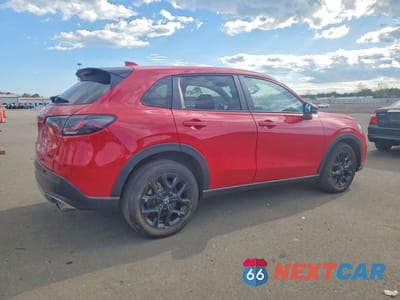 Trzecie zdjęcie samochodu z tyłu: 2024 HONDA HR-V SPORT VIN:3CZRZ2H55RM734775 - miniatura