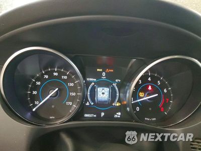 Zdjęcie 9 z 13 samochodu: 2017 JAGUAR F-PACE PREMIUM VIN:SADCJ2BVXHA880147 - miniatura