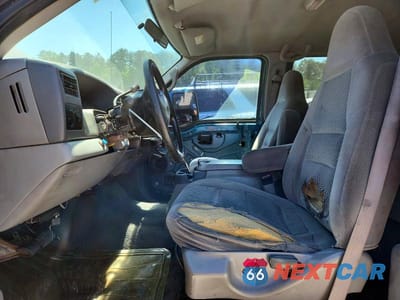 Zdjęcie 7 z 11 samochodu: 2001 FORD F-350 VIN:1FTSW31F91EB22985 - miniatura