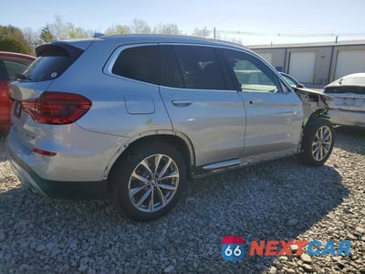 Trzecie zdjęcie samochodu z tyłu: 2019 BMW X3 XDRIVE30I VIN:5UXTR9C58KLE11390 - miniatura
