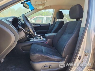 Zdjęcie 7 z 13 samochodu: 2015 NISSAN PATHFINDER SV VIN:5N1AR2MN4FC602513 - miniatura