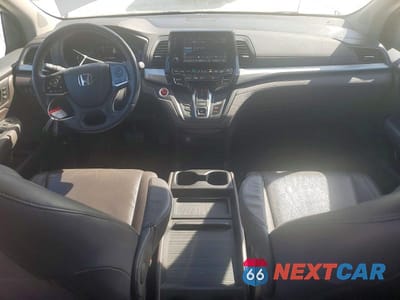 Zdjęcie 8 z 14 samochodu: 2019 HONDA ODYSSEY EXL VIN:5FNRL6H73KB026745 - miniatura