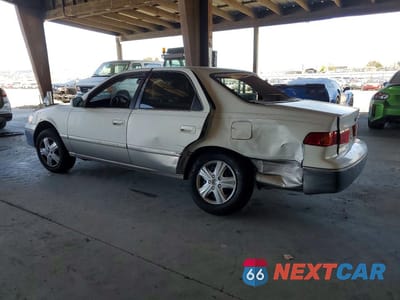 Drugie zdjęcie samochodu z przodu: 2001 TOYOTA CAMRY LE VIN:4T1BG22K21U826868 - miniatura