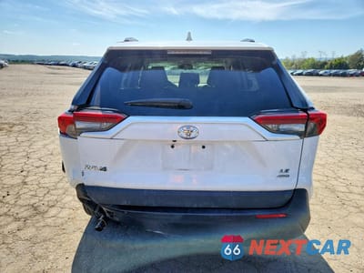 Zdjęcie 6 z 13 samochodu: 2019 TOYOTA RAV4 LE VIN:JTMF1RFVXKJ013916 - miniatura
