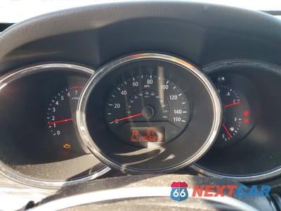 Zdjęcie 9 z 12 samochodu: 2013 KIA SORENTO LX VIN:5XYKTDA29DG411842 - miniatura