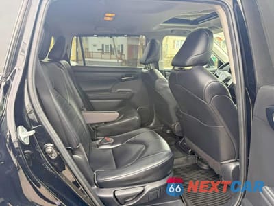 Zdjęcie 11 z 13 samochodu: 2023 TOYOTA HIGHLANDER XLE VIN:5TDKDRBH5PS022488 - miniatura