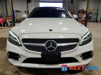 Piąte zdjęcie samochodu w środku: 2019 MERCEDES-BENZ C 300 4MATIC VIN:55SWF8EB0KU322285 - miniatura