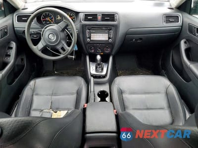 Zdjęcie 8 z 12 samochodu: 2014 VOLKSWAGEN JETTA SE VIN:3VWD17AJ9EM377524 - miniatura