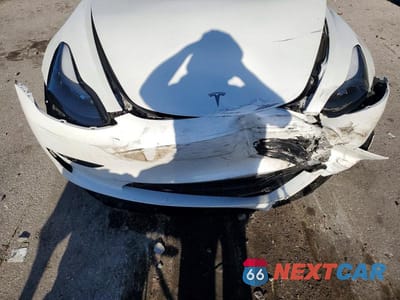 Zdjęcie 11 z 13 samochodu: 2022 TESLA MODEL 3 VIN:5YJ3E1EA2NF350079 - miniatura