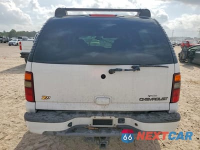 Zdjęcie 6 z 13 samochodu: 2003 CHEVROLET SUBURBAN K1500 VIN:3GNFK16Z63G199921 - miniatura