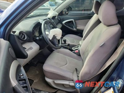 Zdjęcie 7 z 13 samochodu: 2007 TOYOTA RAV4 BASE VIN:JTMZK33V876006713 - miniatura