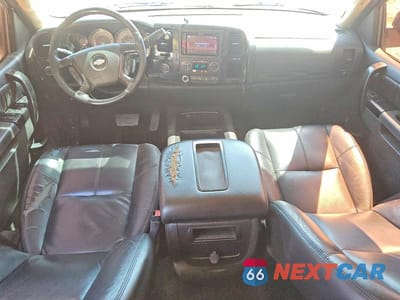 Zdjęcie 8 z 12 samochodu: 2013 CHEVROLET SILVERADO K1500 LT VIN:3GCPKSE2XDG234520 - miniatura