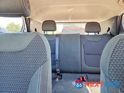 Zdjęcie 10 z 13 samochodu: 2023 CHEVROLET BOLT EUV LT VIN:1G1FY6S05P4157120 - miniatura