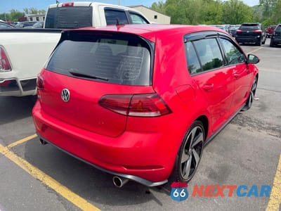 Czwarte zdjęcie samochodu z boku: 2019 VOLKSWAGEN GTI S VIN:3VW5T7AU6KM002193 - miniatura